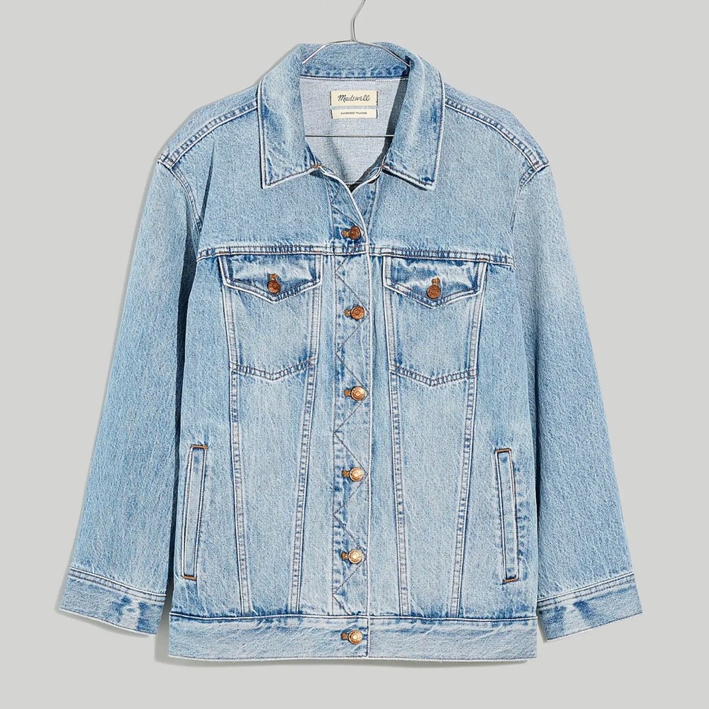 Madewell oversized trucker denim jacket- LIKE NEW